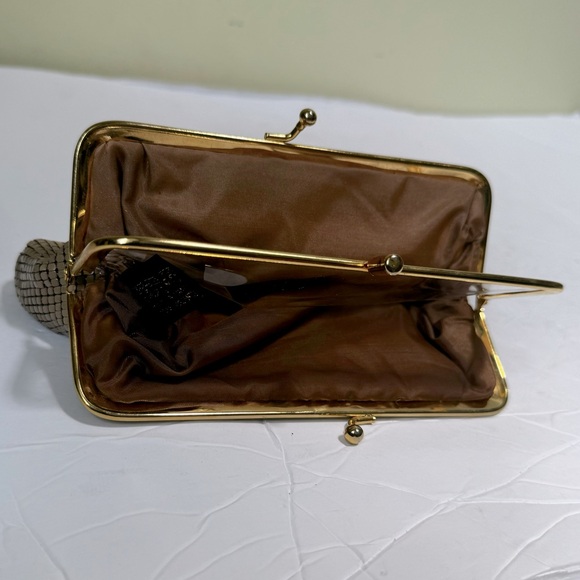 Bueno Vintage 80s Metal Mesh KissLock Clutch Bag 3 Section Makeup Formal Neutral - Picture 5 of 15